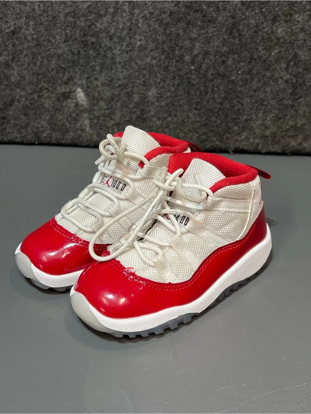 Nike Air Jordan 11 Retro 